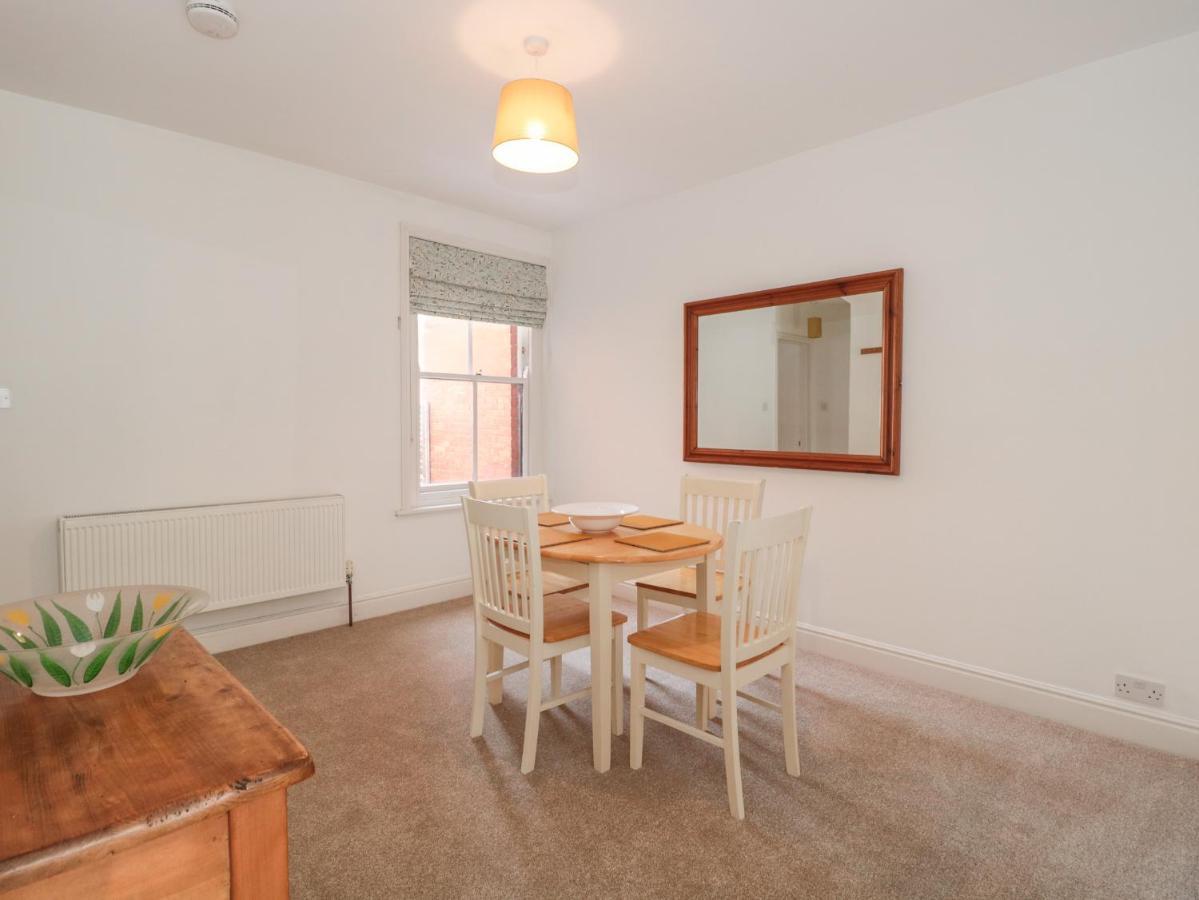 Bluebell Apartment Суонидж Екстериор снимка